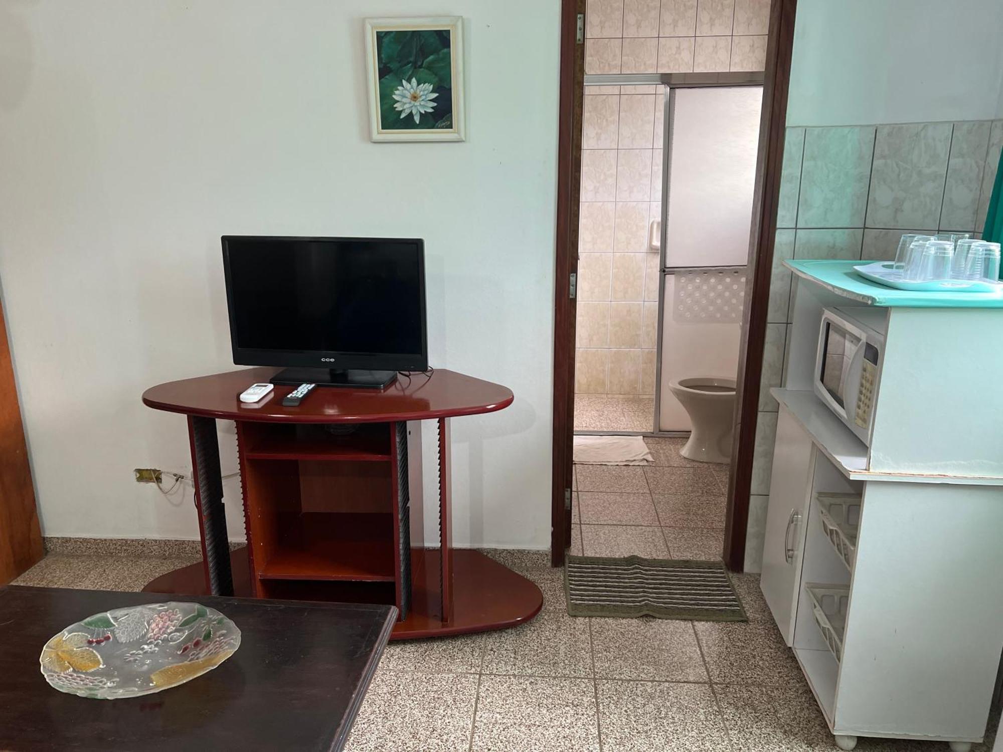 Aptos Familia Com Ar Condicionado Ubatuba Praia Pereque Acu 外观 照片