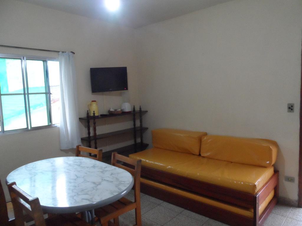 Aptos Familia Com Ar Condicionado Ubatuba Praia Pereque Acu 外观 照片